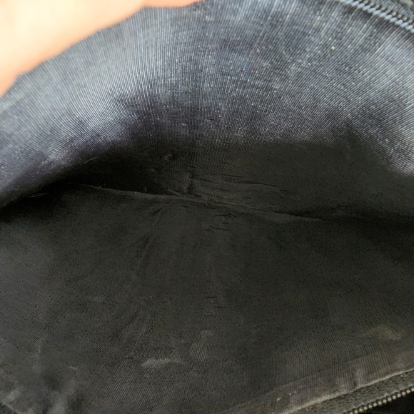 GUCCI GG Supreme Vintage Boston Bag - Picture 14 of 15